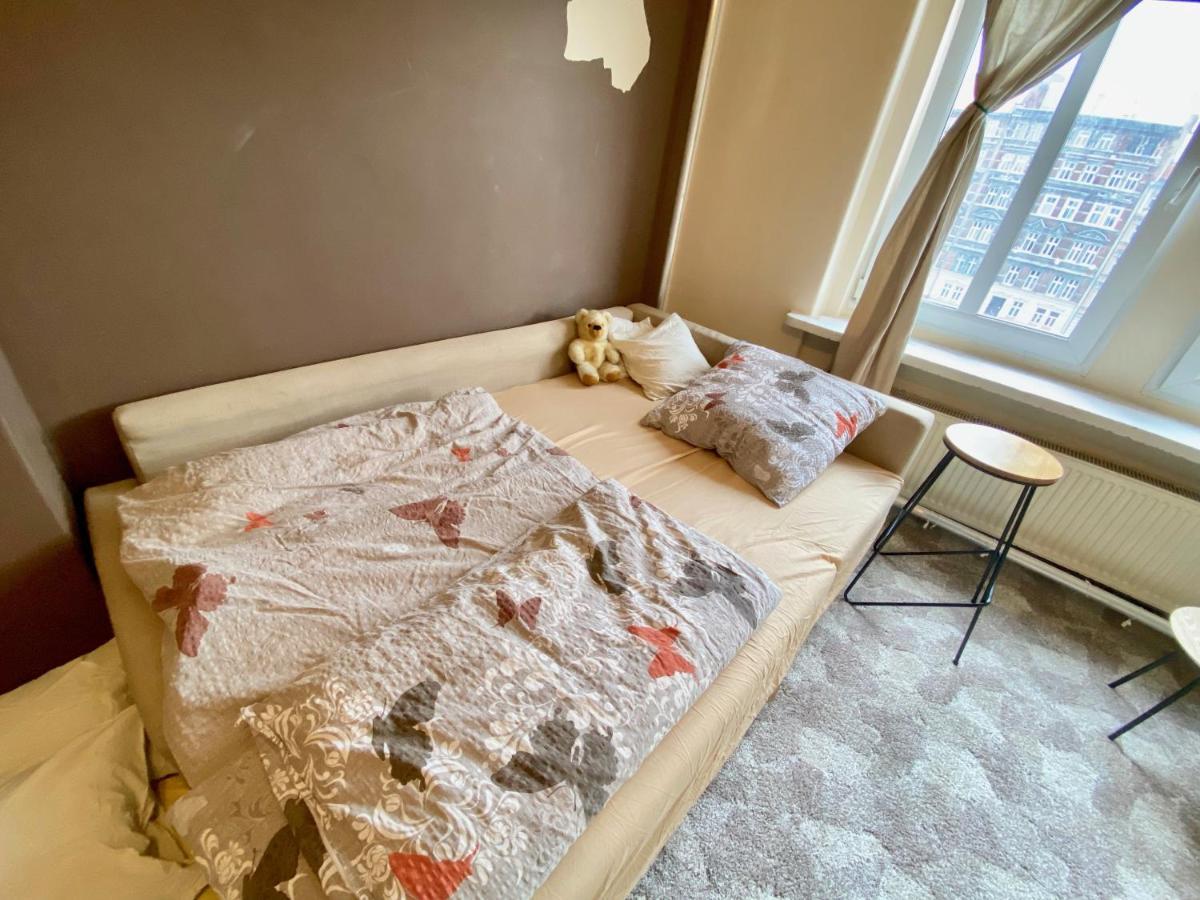Apartament W Centrum Wroclawia W Kamienicy Exteriör bild